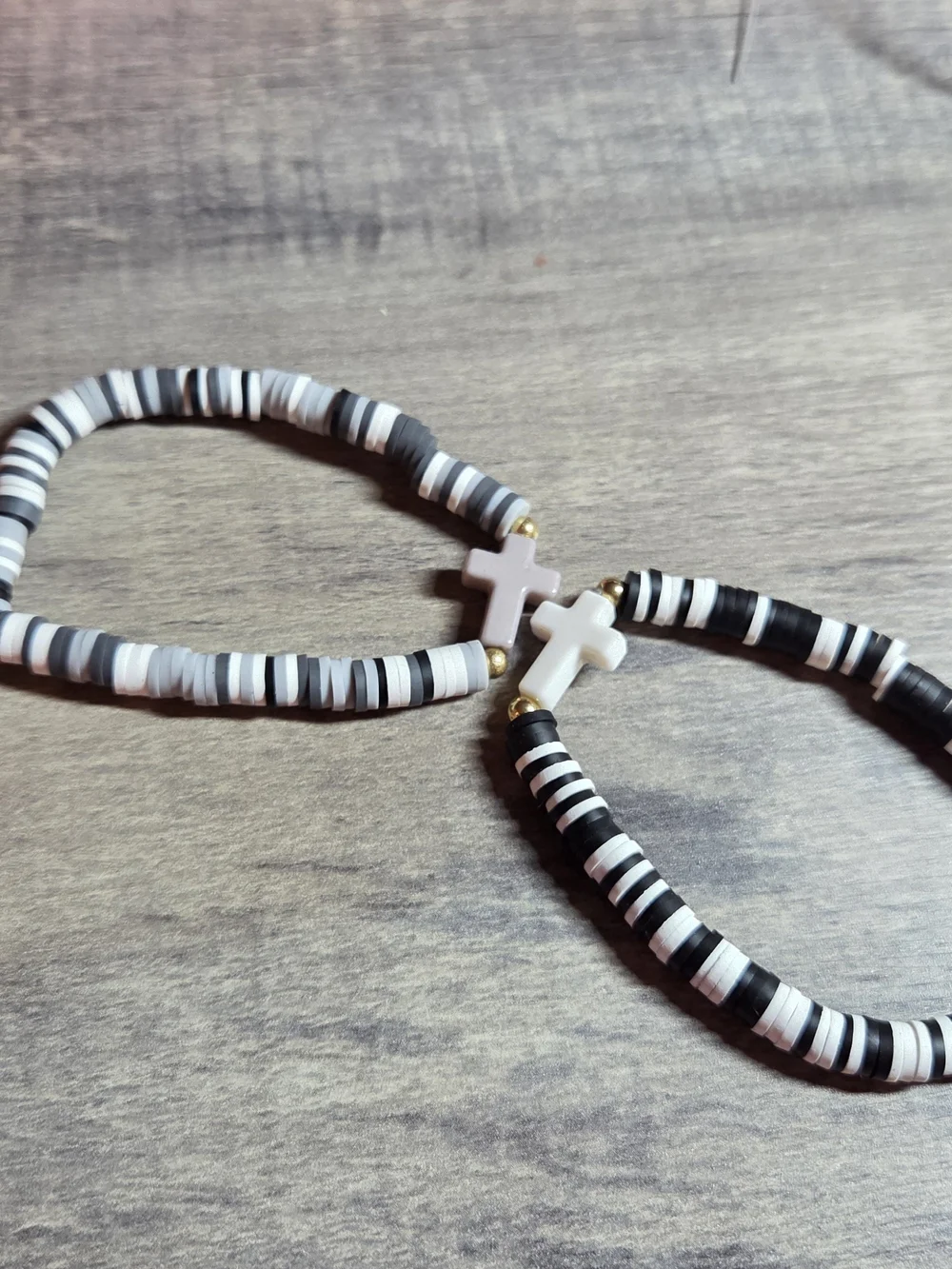 Black & White Cross Beaded Stretch Bracelet Set